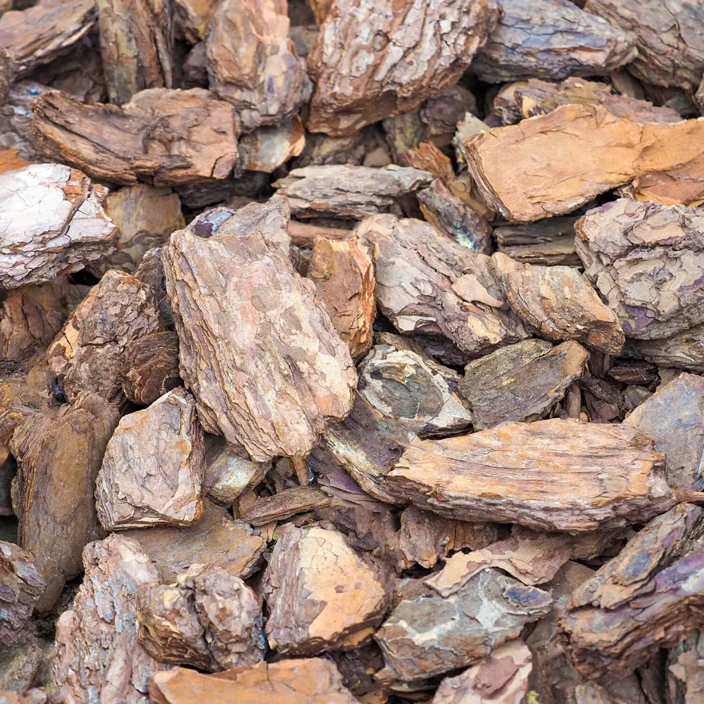 MUD60-Rindenmulch-Kiefer-Deko-Textur.webp
