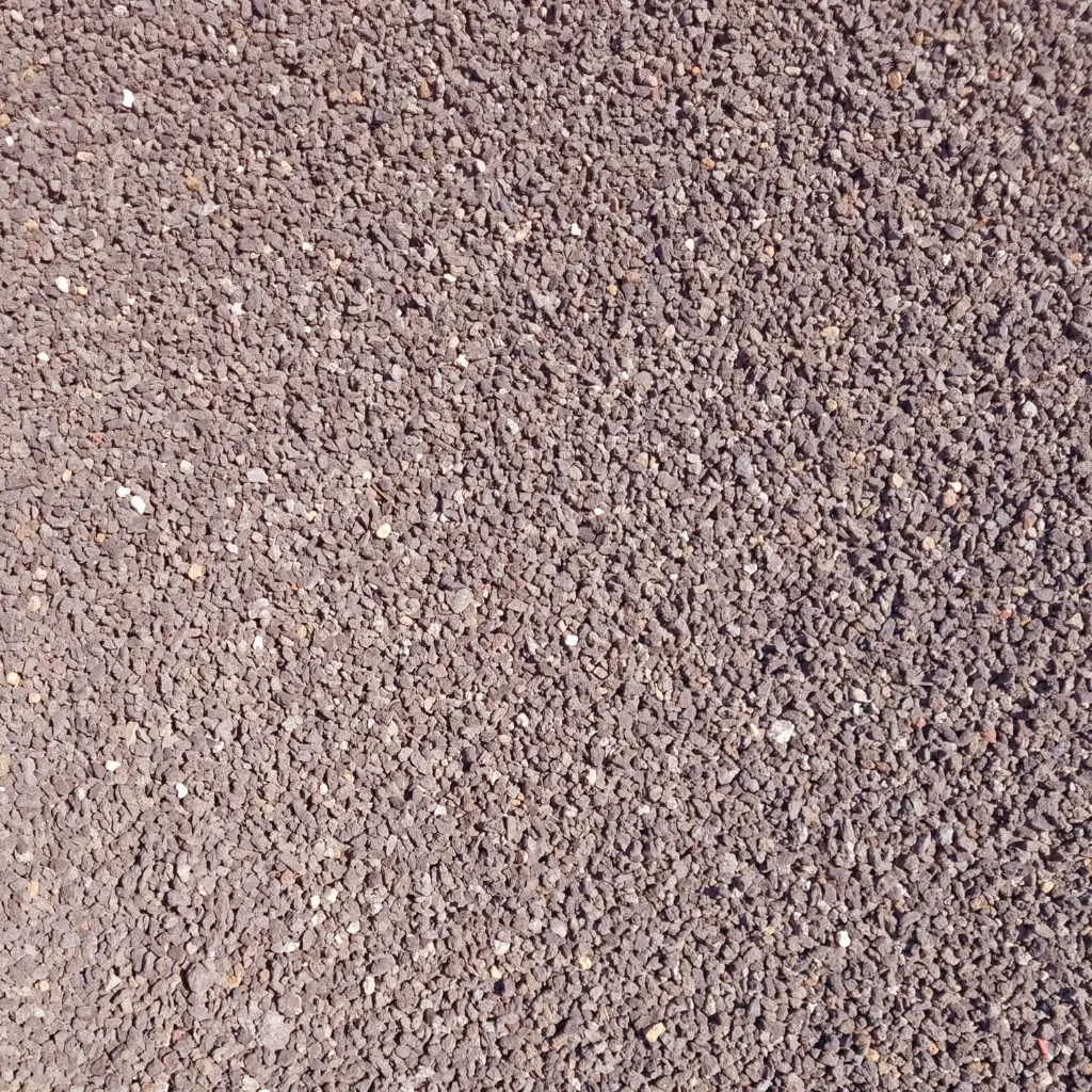 LVA25-Lavamulch-2-8-mm-rotbraun-textur.webp